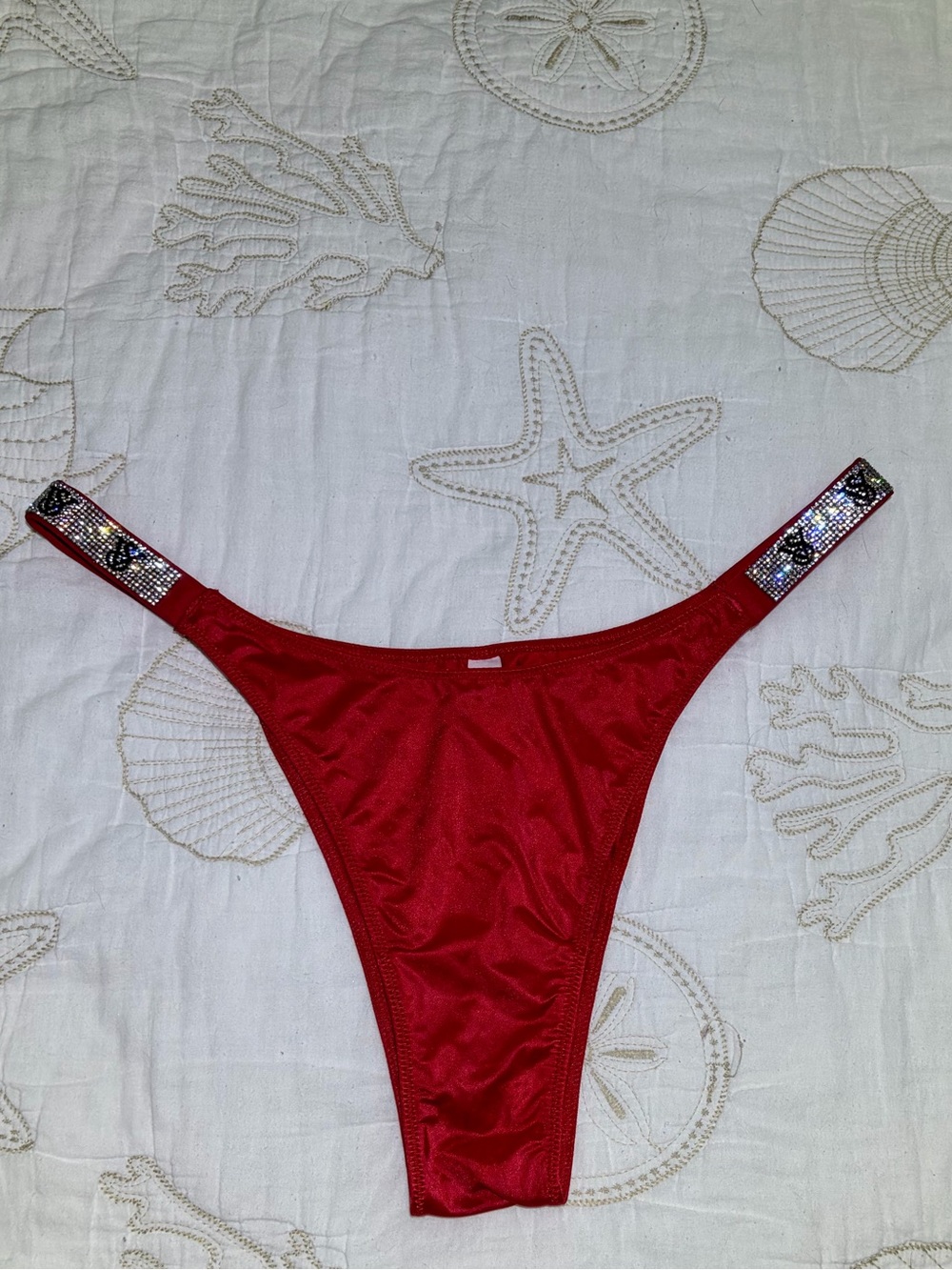 NWOT VS Very Sexy Red Panty with Rhinestone Embellished Logo Side Straps. XL